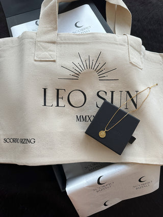 'Occasion Gifting SetLooking for the perfect gift for that Leo in your life? Our stunning 18K gold plated Leo necklace comes with our best selling Leo Cotton Tote Bag and both are beautiLeo L'Occasion Gifting Set